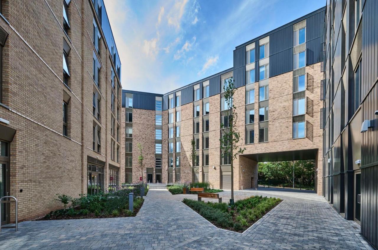 For Students Only The Oaks In Coventry Apartment Exterior photo